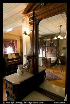 Bedroom of Sarah Winchester, Winchester House, Dan Jose