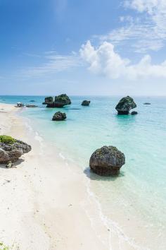 Tropical Japan's coastline, Okinawa by ippei + janine, via Flickr