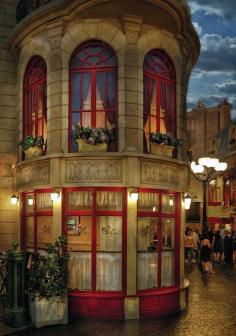 Le Cafe Belle Madeleine at the Paris Hotel, Las Vegas (Photo by Mike Savad)