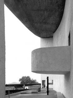 Chapelle Notre Dame du Haut, Ronchamp, France, 1950 – 1955 - Le Corbusier.