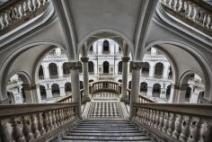 Geometric, Warsaw University, Poland  photo via evocative