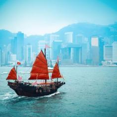 Victoria Harbor, Hong Kong