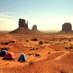 Monument Valley, UT/AZ. Via T+L (www.travelandleis...).