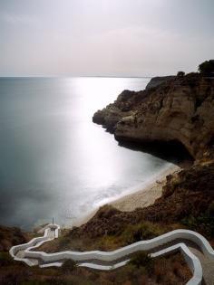 Steps to Praia do Paraiso, Algarve Coast, Portugal (by Pedro Moura Pinheiro).