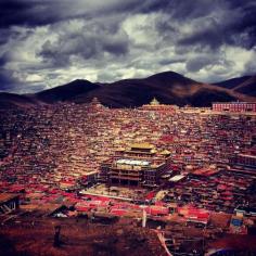 Sertar Larung Gar Buddhist Institute - Sichuan, China