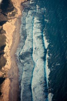 Flying over Northern California (by Ian Brooke)