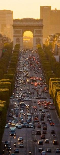 Champs-Élysées, Paris