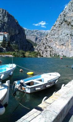 River meets Sea. Cetina www.flyeattravel.com