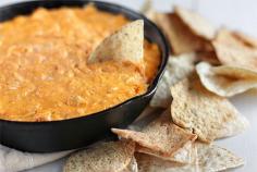 Tailgating Dip Recipes - Buffalo Chicken Dip #buffalochickendip