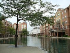 Indianapolis, Indiana riverwalk - rent a bike, canoe, kayak, or just enjoy a stroll