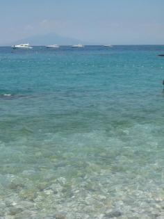 Beach on Capri #italy www.flyeattravel.com