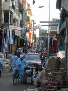 Street scene in Luxor, EGYPT.  (PlanetWare)