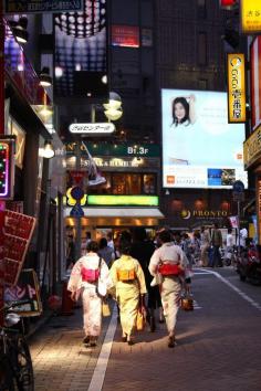 Yukata in the big city, Shibuya, Tokyo 渋谷