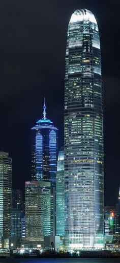 Hong Kong at Night by cnmark