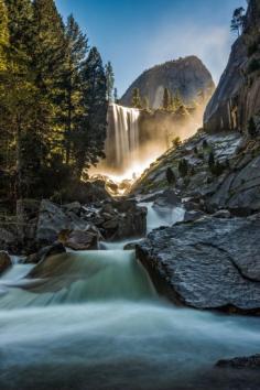 sublim-ature:  Vernal Falls, CaliforniaMark Coté