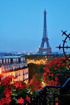 Room With a View | Room 604-605, Hôtel Plaza Athénée Paris