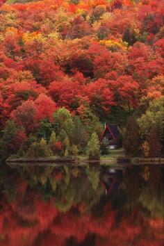 Autumn Lake, Quebec