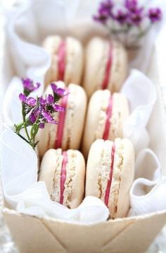 French macarons | La Beℓℓe ℳystère