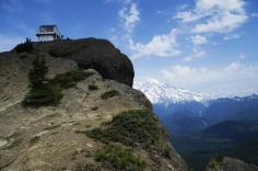 High Rock Location: South Cascades - Gifford Pinchot N.F. Round Trip: 3.5 miles  Elevation Gain: 1400' to 5650'