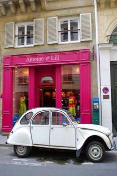 Scrapbook: Wild about Pink....Paris