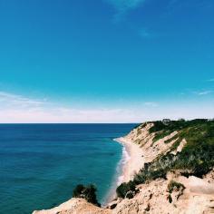 Beach view at Block Island. Photo courtesy of canvastravelco on Instagram.