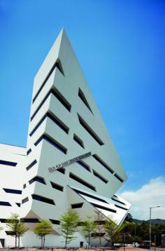 The Run Run Shaw Creative Media Centre - Studio Daniel Libeskind / Hong Kong, China