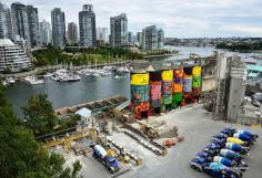 Amazing Epic Os Gemeos Giants of Vancouver