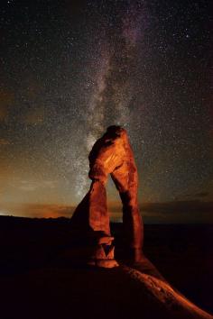 Milky Way over Delicate Arch, Arches National Park, Utah #archesnationalpark