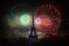 FIreworks in Paris    flickr  jp Photography