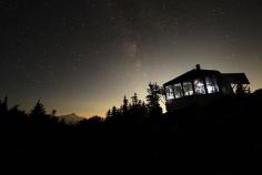 Winchester Mountain Lookout Location: North Cascades - Mt. Baker  Round Trip: 3.5 miles Elevation Gain: 1320' to 6521'