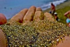 Papakōlea Green Sand Beach, Hawaii