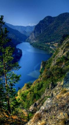 The Carpathian montains, Romania’s finest. www.romaniasfrien...