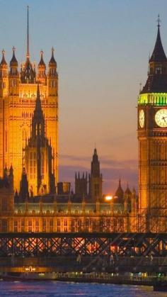 Big Ben and the Houses of the Parliament, London, England, United Kingdom.