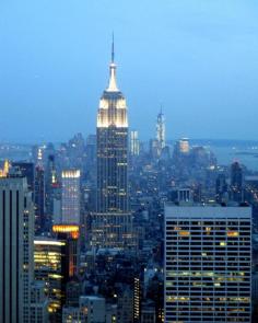 
                        
                            Empire State Building New York City (2)  going to New York had to have been one of my favorite expieriences.
                        
                    