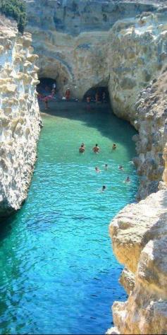 #Hidden #Beach in #Greece en.directrooms.co...