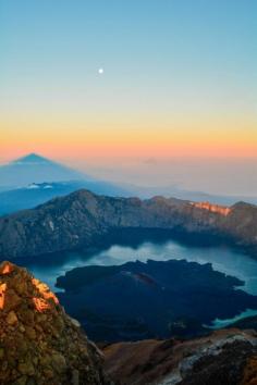 
                        
                            Mt Rinjani, Sembalun, Indonesia
                        
                    