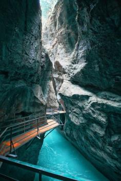 
                        
                            Canyon Walk, Aare Gorge, Switzerland
                        
                    