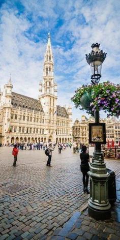 #Brussels, #Belgium en.directrooms.co...