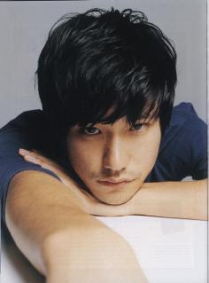 
                        
                            Kenichi Matsuyama
                        
                    