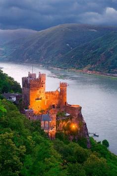 
                        
                            Rheinstein Castle and the Rhine River,Germany
                        
                    