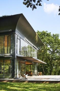 
                        
                            P.A.T.H. Prototype | Philippe Starck + Riko | Archinect
                        
                    