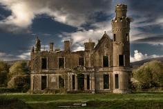 
                        
                            Ardtully House, located just outside Kilgarvan in Kenmare, County Kerry. Built in 1847 by Sir Richard Orpen in the style of a Scottish-baronial house on the site of a previous castle, which was destroyed during the Cromwellian wars in the 17th Century. The house met an unfortunate end in 1921 during the War of Independence when it was burnt down by the IRA.
                        
                    