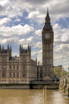 
                        
                            Big Ben, London
                        
                    