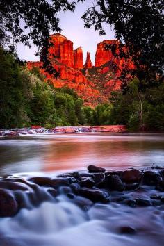 
                        
                            ☀Cathedral Rock - Sedona, AZ by Matt Hofman on Flickr*
                        
                    