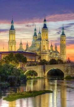 Basilica del Pilar, Zaragoza, Spain.