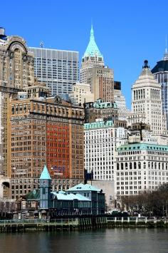 
                        
                            Waterfront, Battery Park, New York, United States.
                        
                    