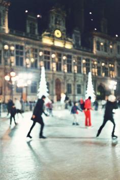 
                    
                        Ice Skating in Paris » I'm ready to go! #pinuplive
                    
                