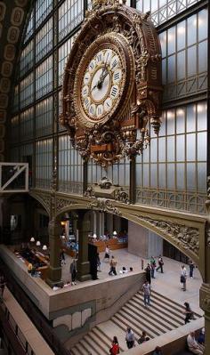 
                    
                        Le Musée d'Orsay - Entrée - Grande horloge  Such a beautiful space- huge yet also intimate in the galleries, Paris, France.
                    
                