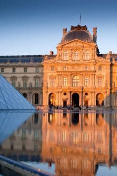 
                    
                        The ultimate traveler's prize in Paris is the Louvre. Your best bet is to focus on whatever interests you the most and don't worry about getting lost.
                    
                