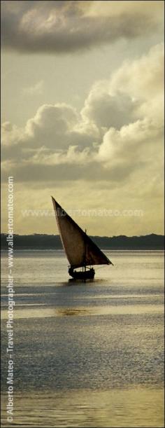 Dhow at sunrise, Lamu Island, Kenya. - © Alberto Mateo, Travel Photographer